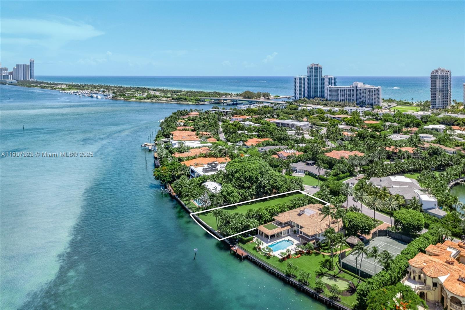 216 Bal Bay Dr Bal Harbour, FL 33154