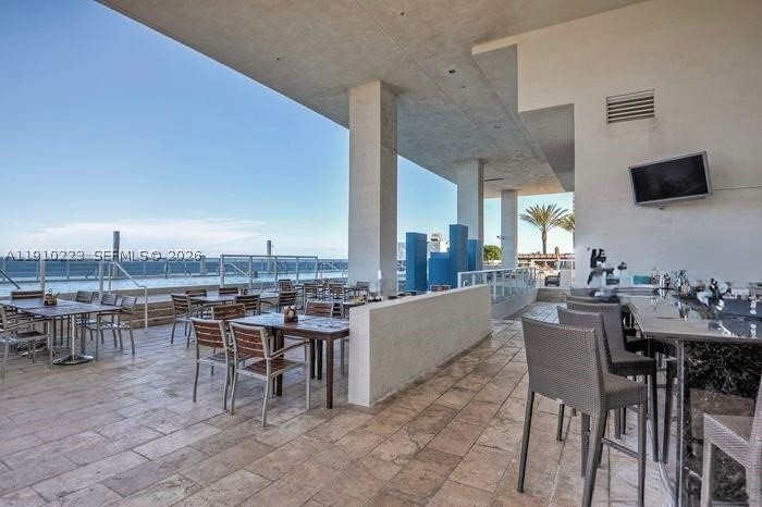 image Beach Club 243