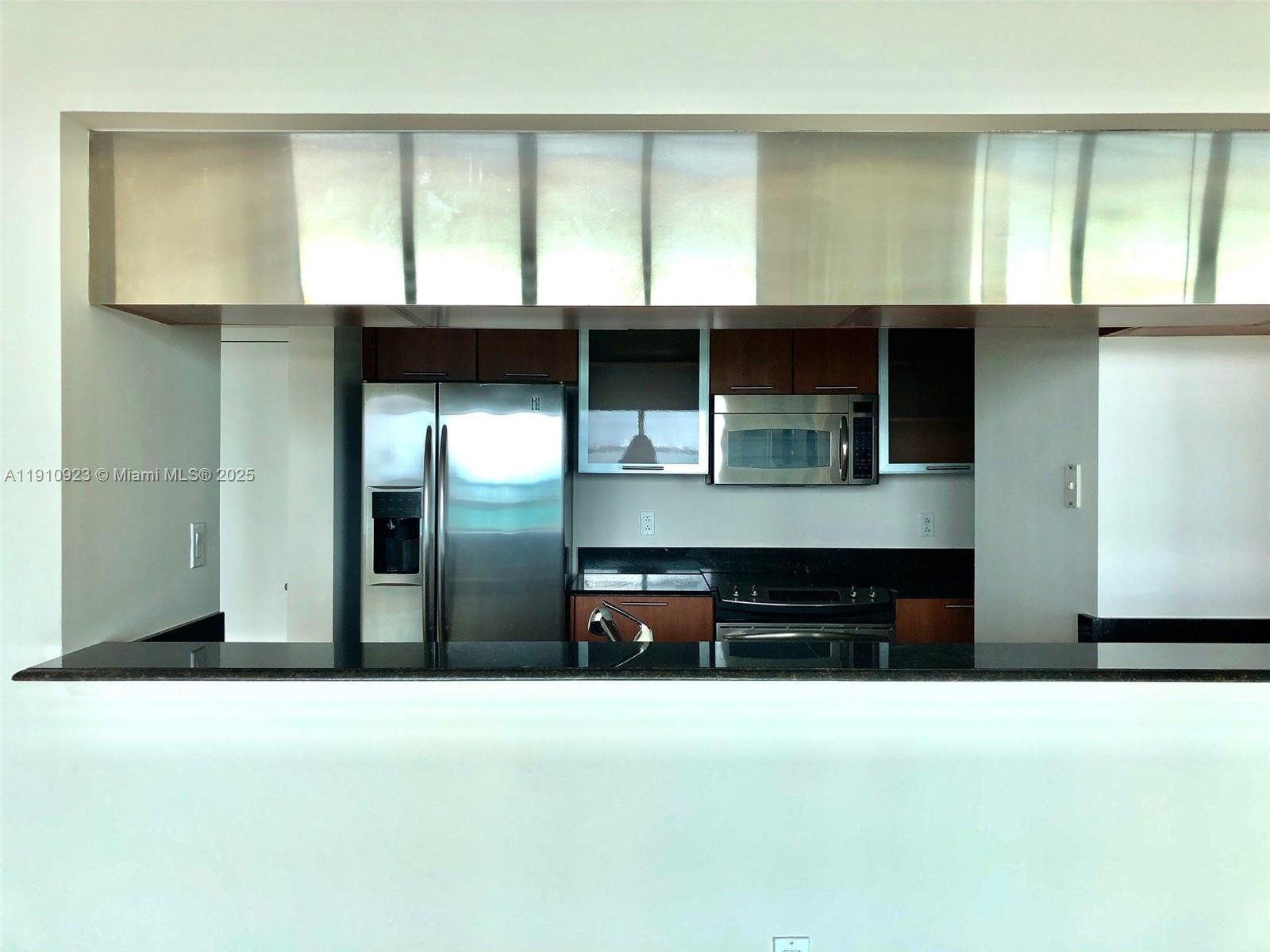 1800 N Bayshore Dr #605 Miami, FL 33132