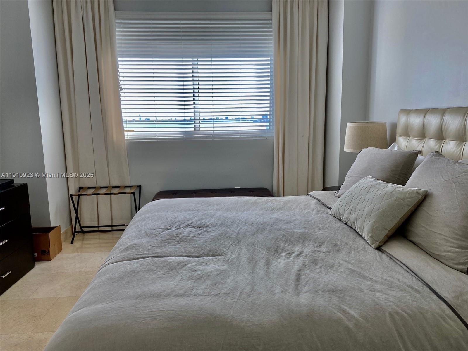 1800 N Bayshore Dr #605 Miami, FL 33132