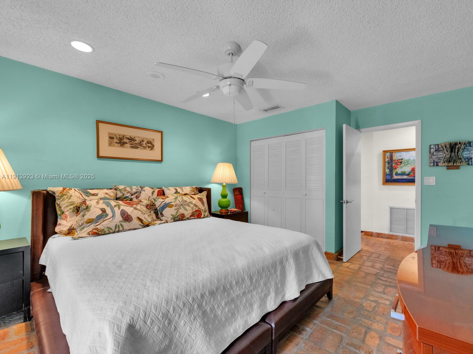 320 S Surf Rd #801 Hollywood, FL 33019