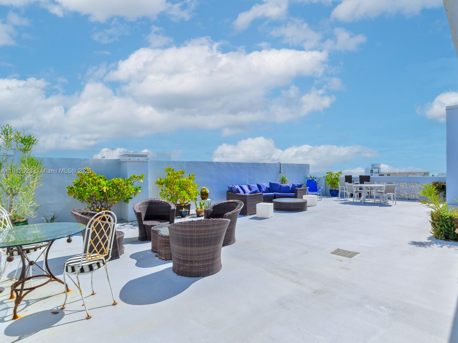 320 S Surf Rd #801 Hollywood, FL 33019