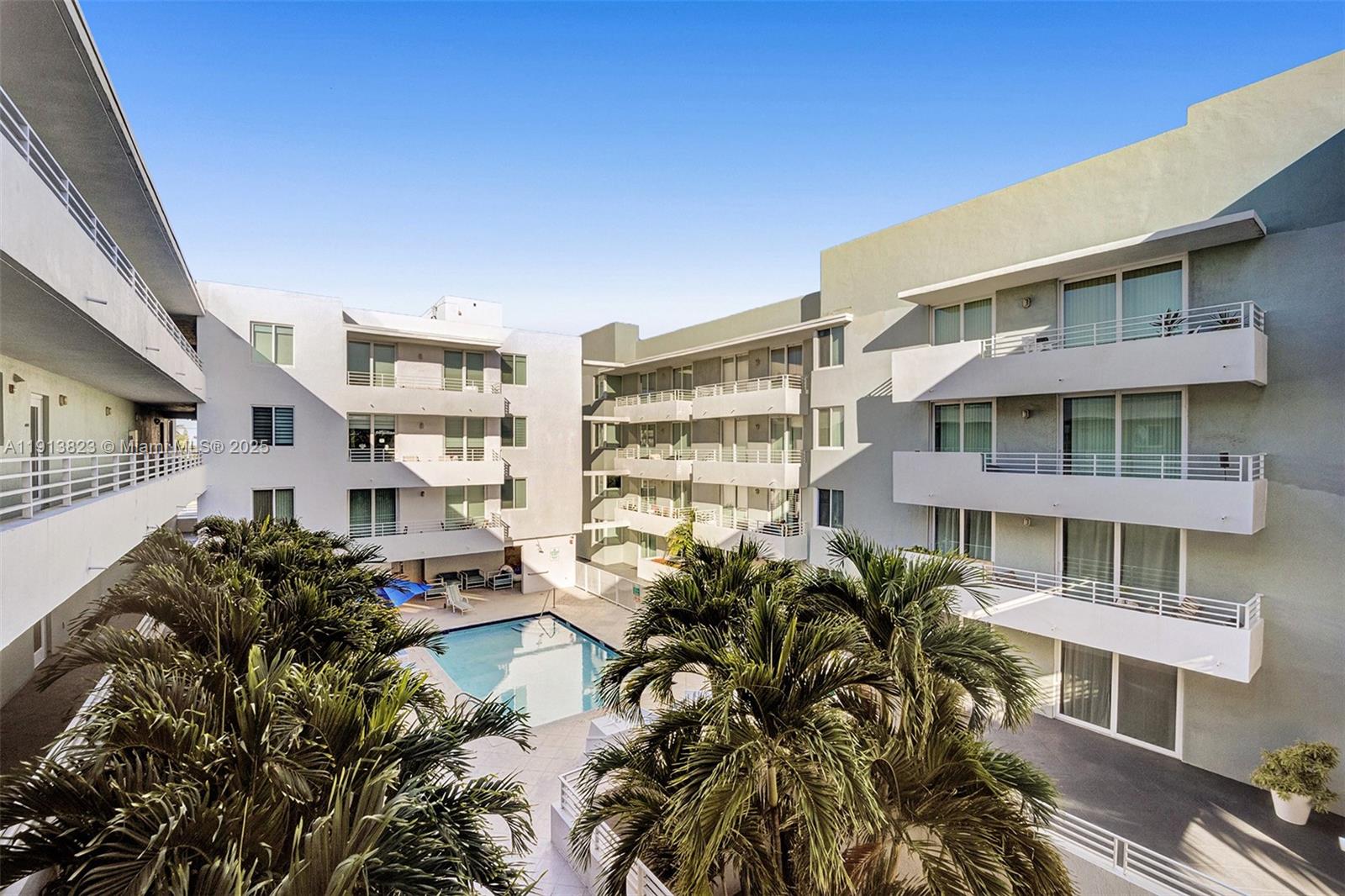 7800 Collins Ave #502 Miami Beach, FL 33141