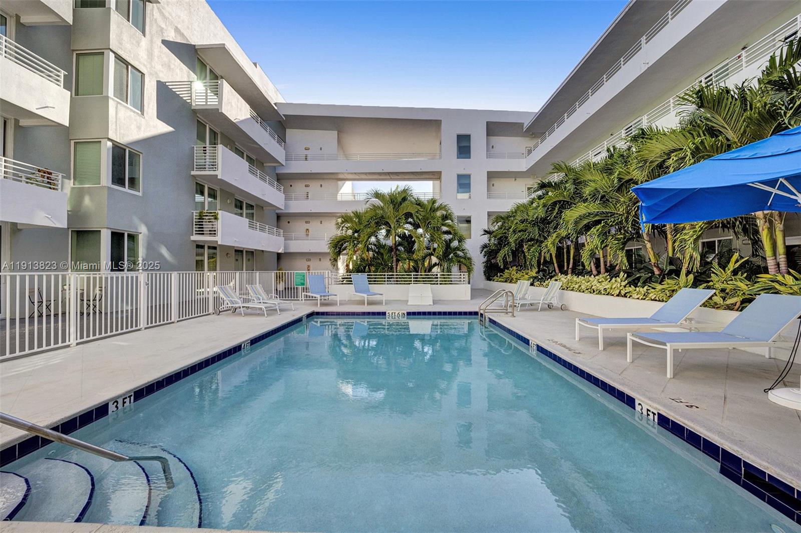 7800 Collins Ave #502 Miami Beach, FL 33141