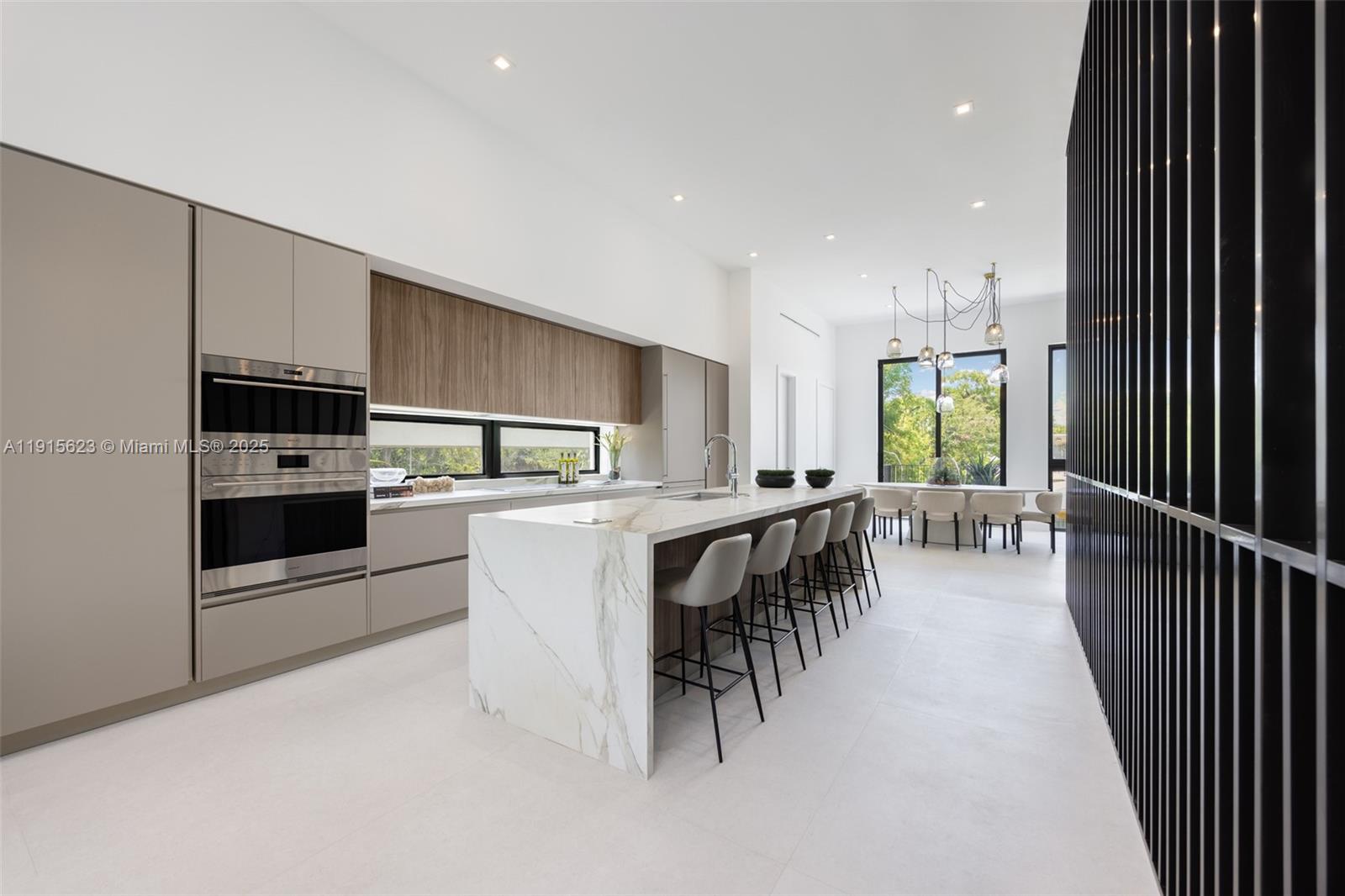 94 SW 28th Rd #3 Miami, FL 33129