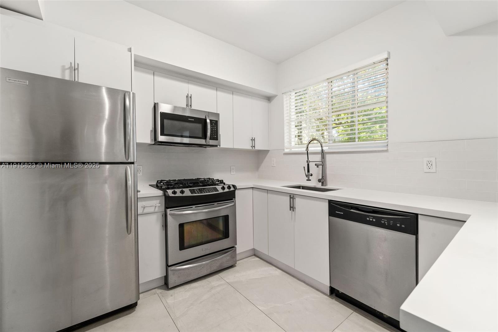 1025 Michigan Ave #1C Miami Beach, FL 33139