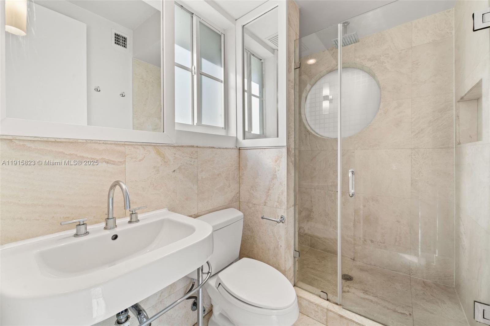 1025 Michigan Ave #1C Miami Beach, FL 33139