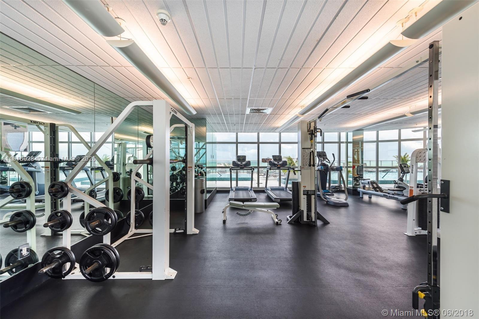 image Emerald at Brickell17