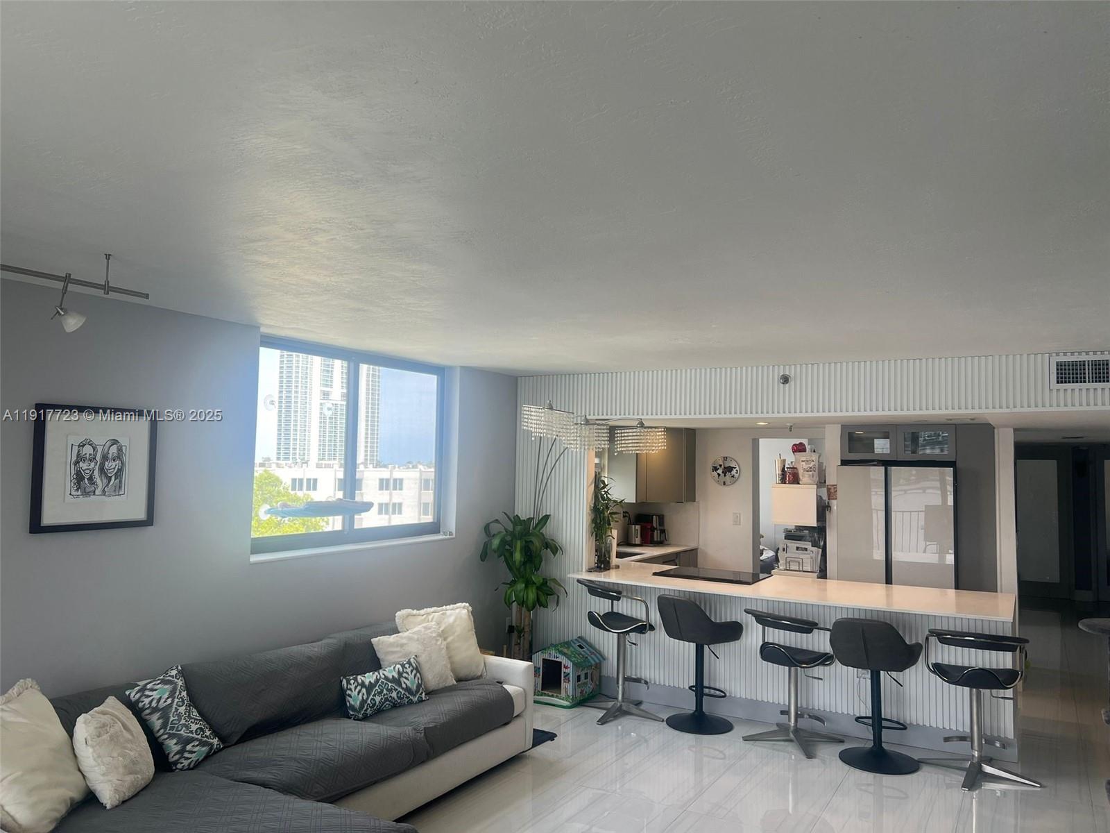 17878 N Bay Rd #507 Sunny Isles Beach, FL 33160