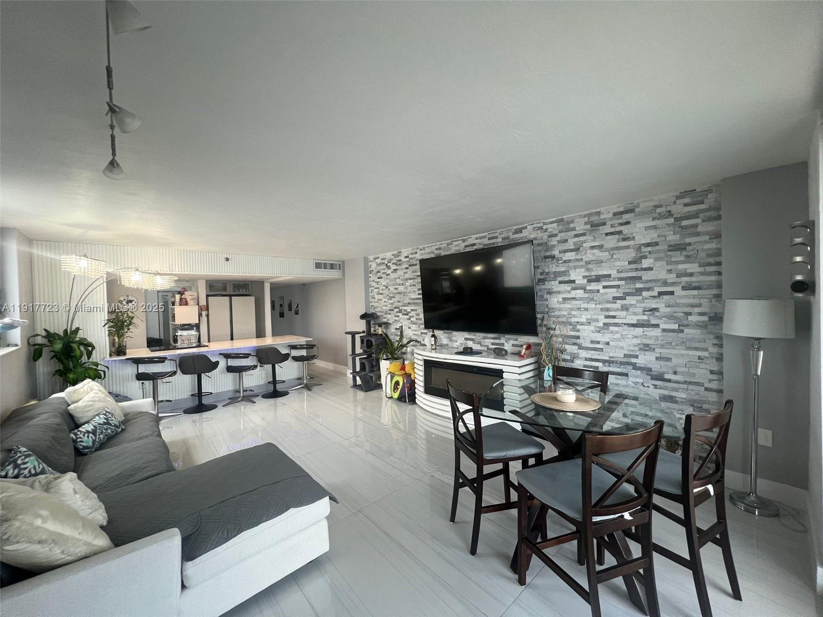 17878 N Bay Rd #507 Sunny Isles Beach, FL 33160