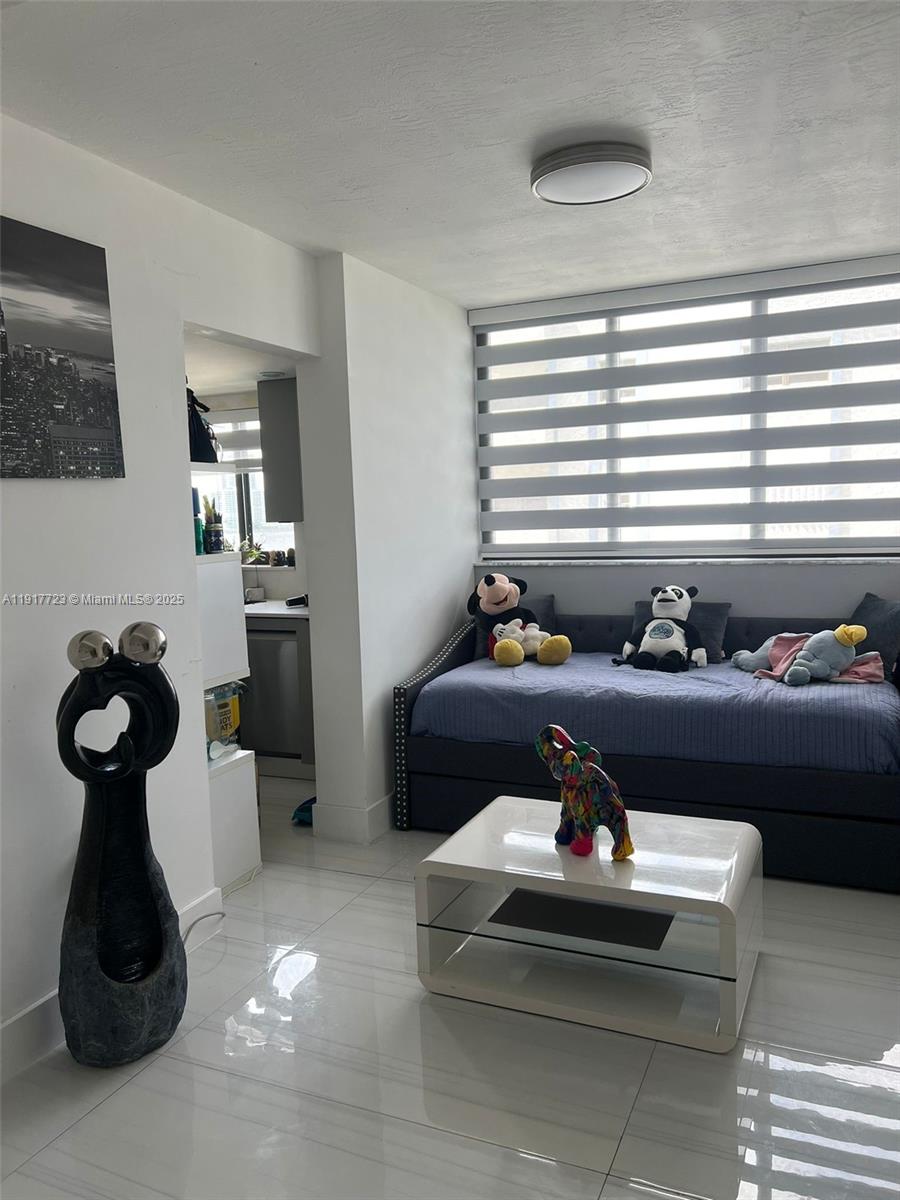 17878 N Bay Rd #507 Sunny Isles Beach, FL 33160