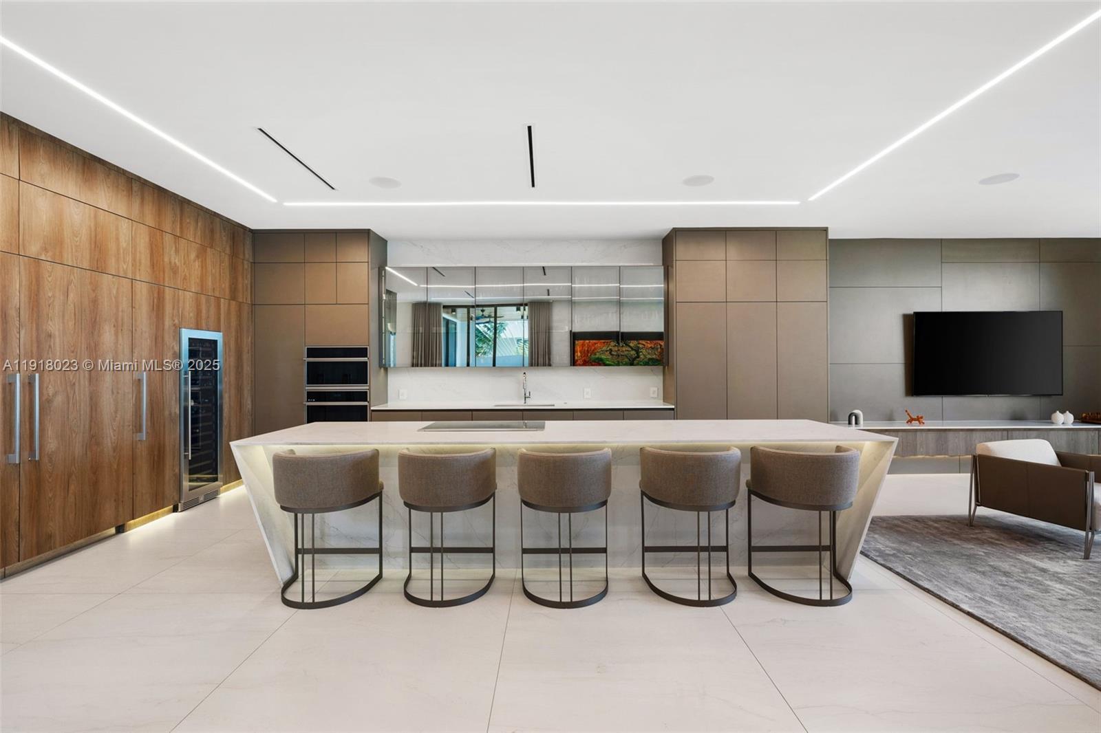 769 NE 77th Ter Miami, FL 33138