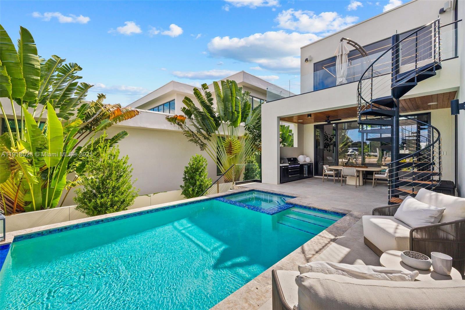 769 NE 77th Ter Miami, FL 33138