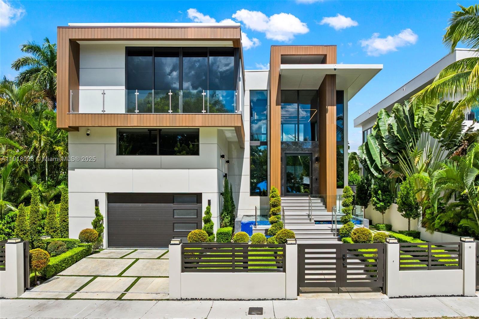 769 NE 77th Ter Miami, FL 33138