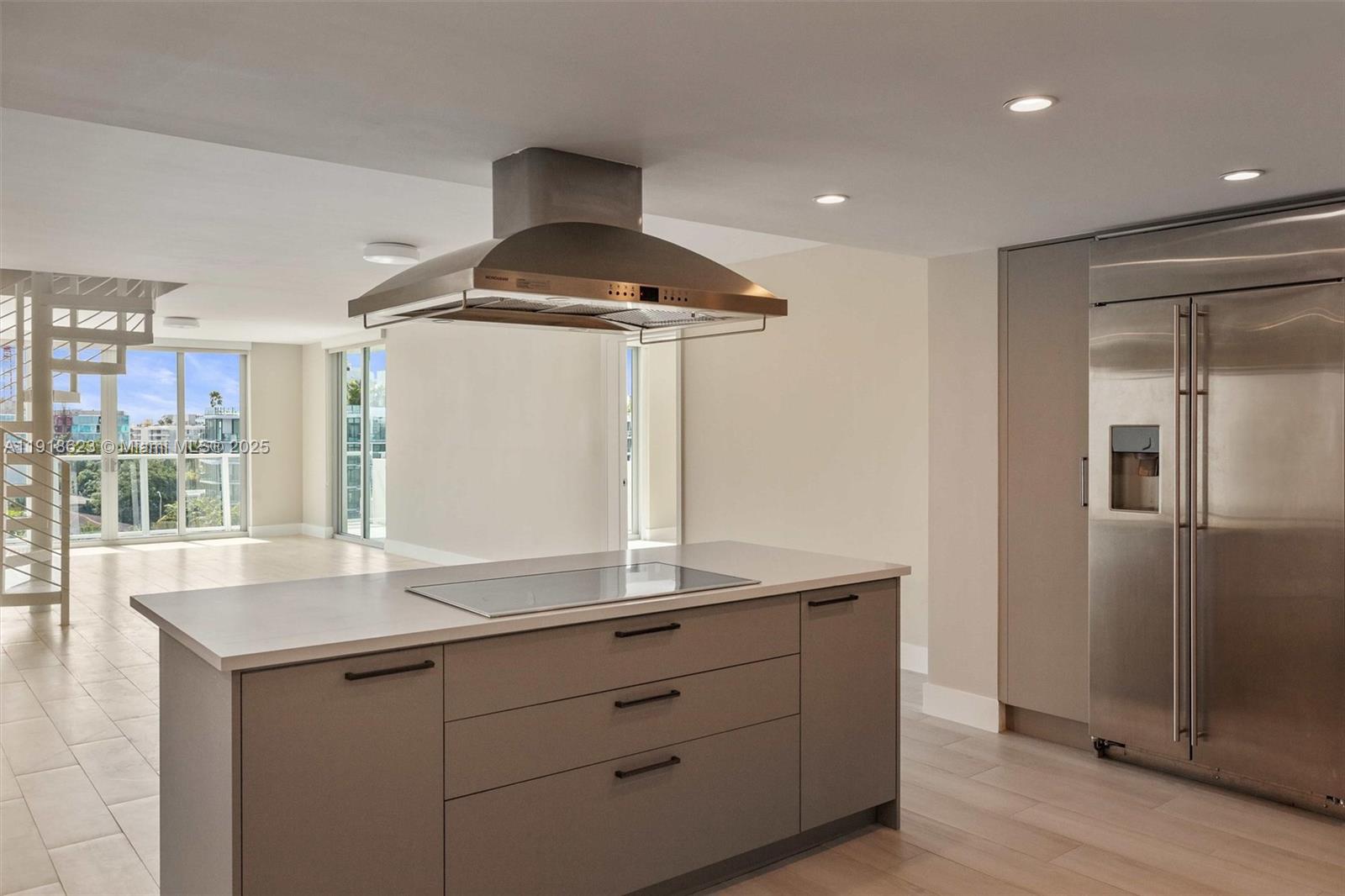 1150 101st St #PH 702 Bay Harbor Islands, FL 33154