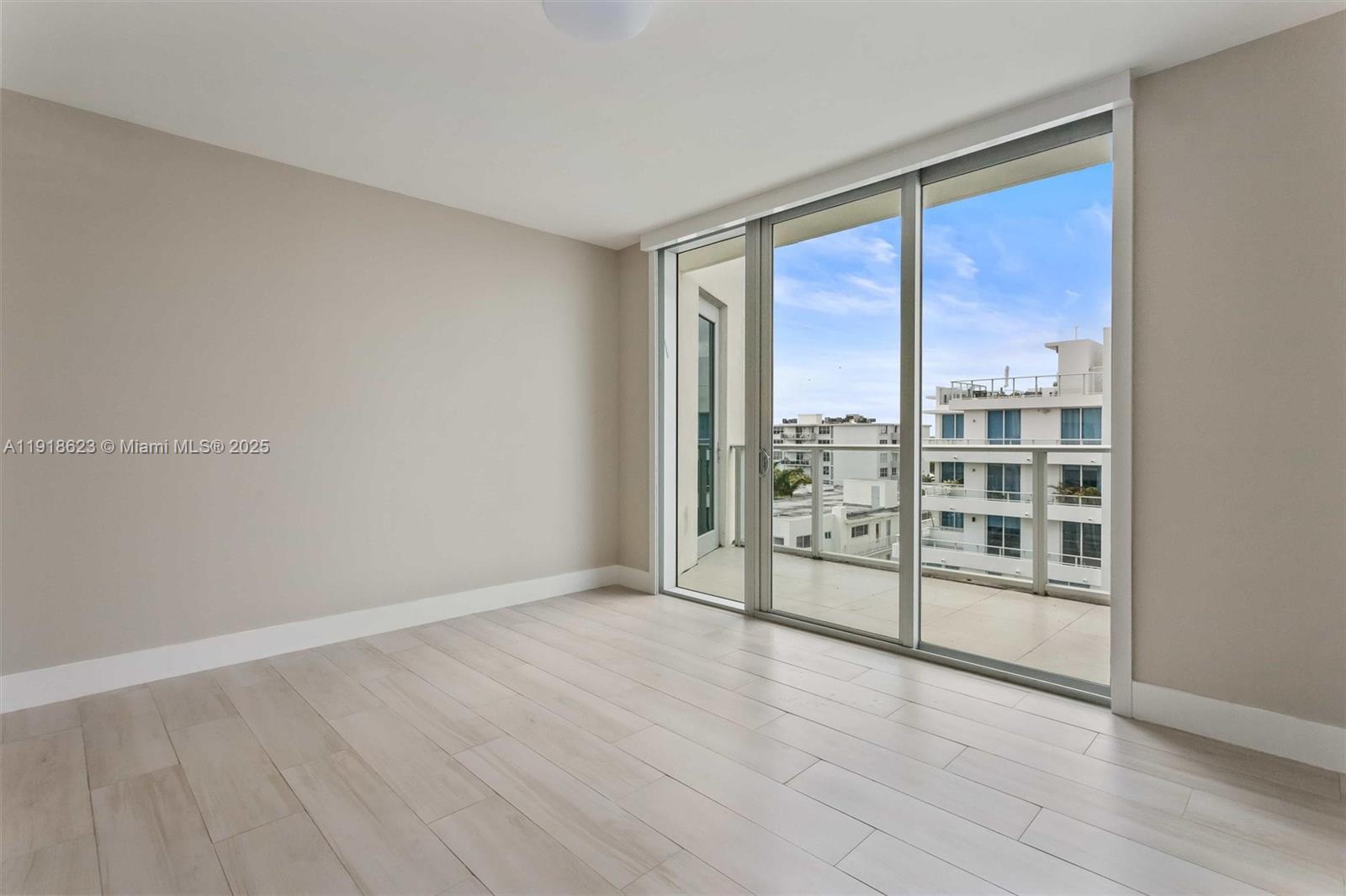 1150 101st St #PH 702 Bay Harbor Islands, FL 33154