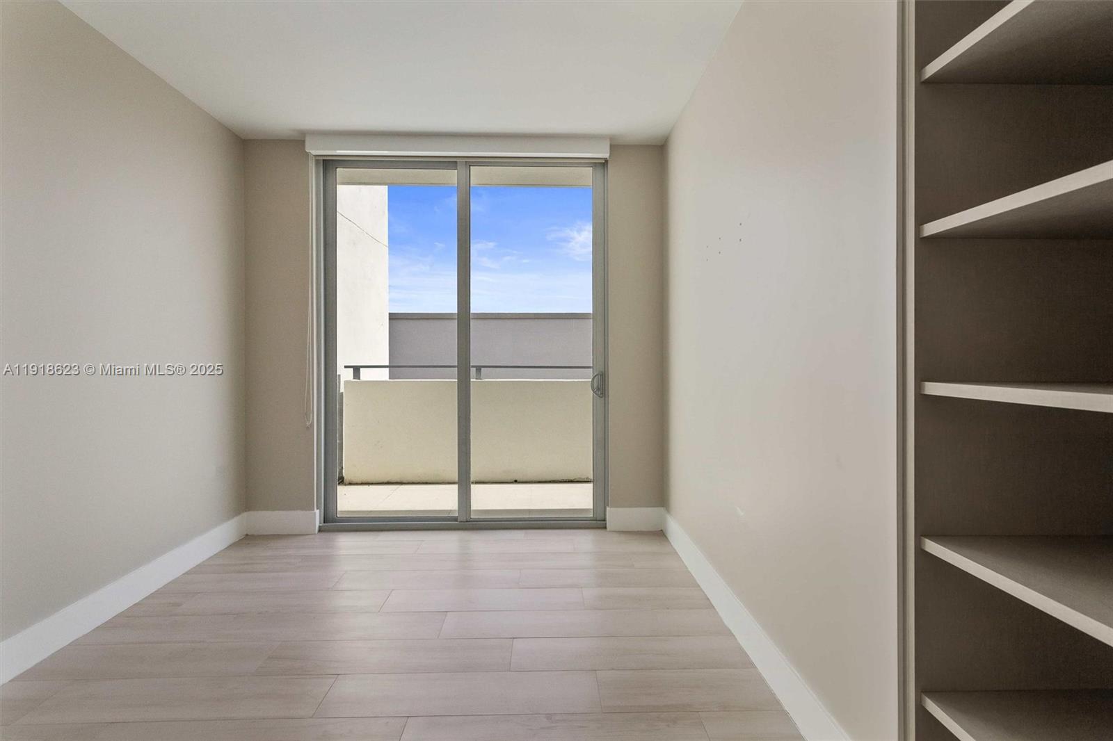 1150 101st St #PH 702 Bay Harbor Islands, FL 33154