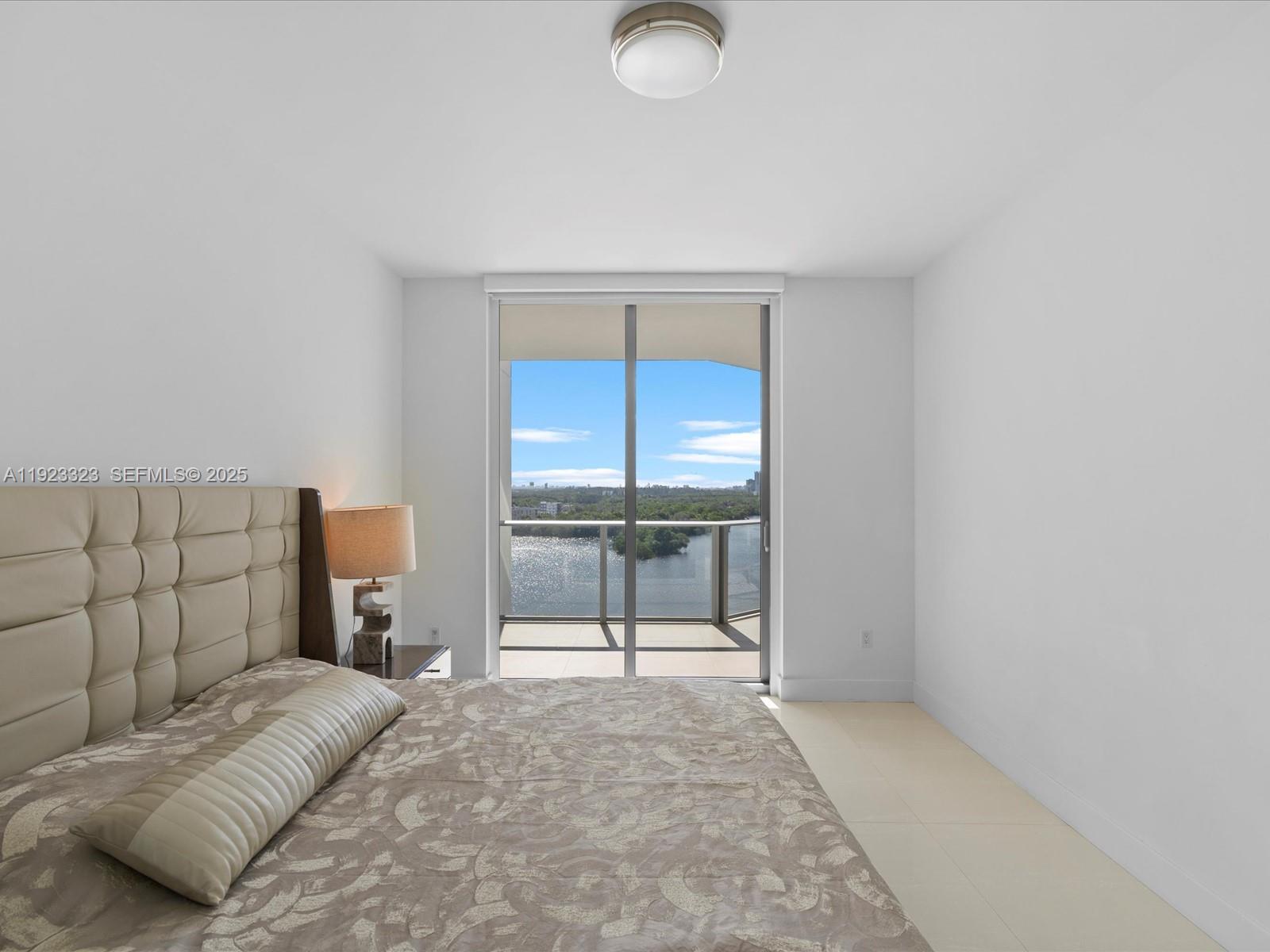 17111 Biscayne Blvd #1104 North Miami Beach, FL 33160