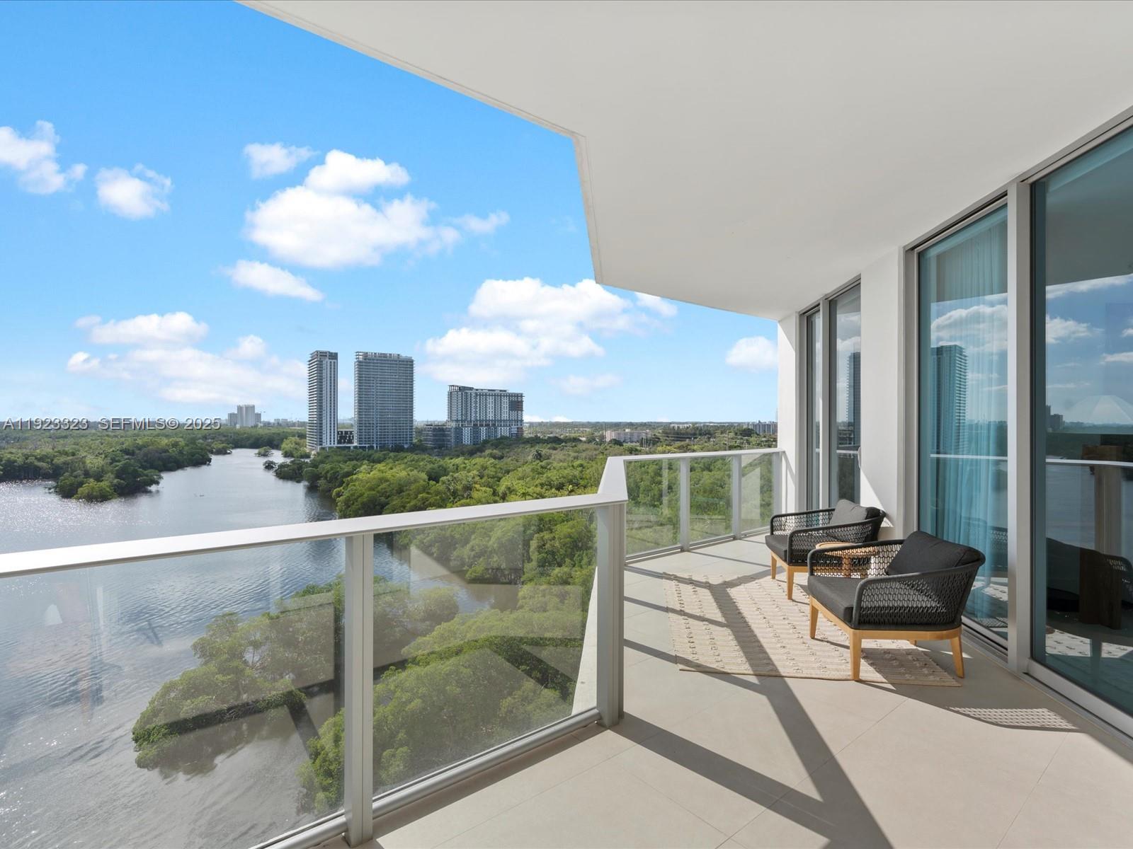 17111 Biscayne Blvd #1104 North Miami Beach, FL 33160