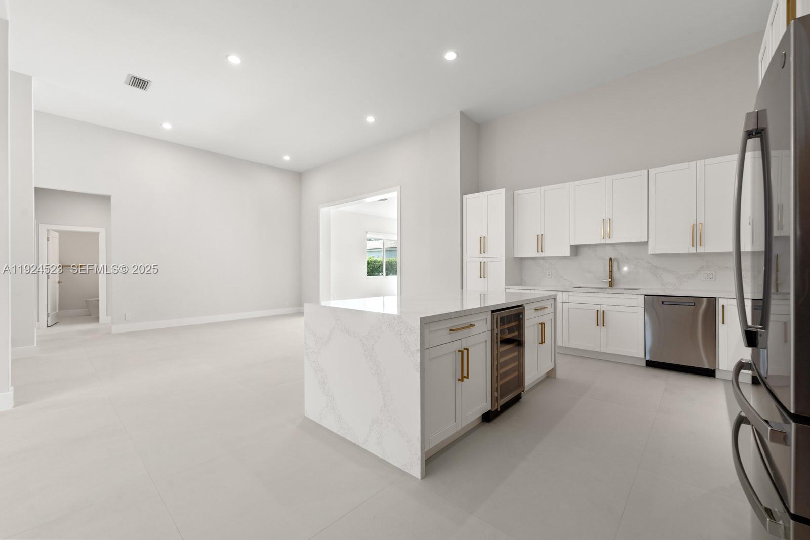 16160 SW 89th Pl Palmetto Bay, FL 33157