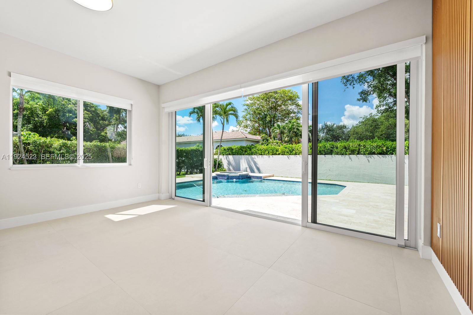 16160 SW 89th Pl Palmetto Bay, FL 33157