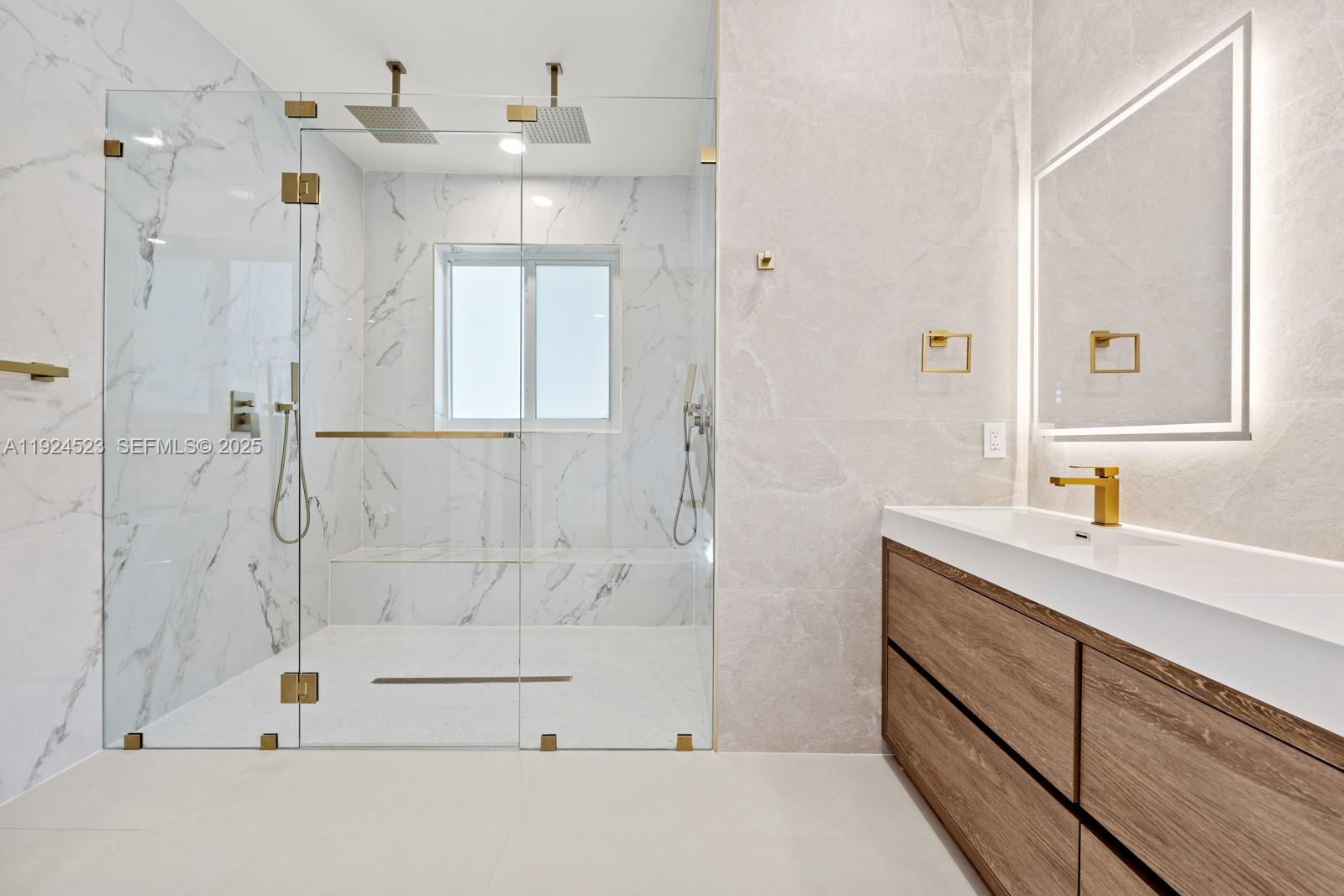 16160 SW 89th Pl Palmetto Bay, FL 33157