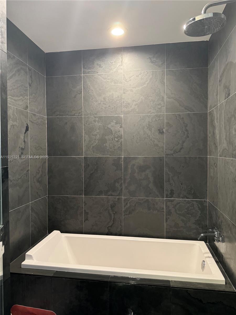 image 900 Biscayne Bay53