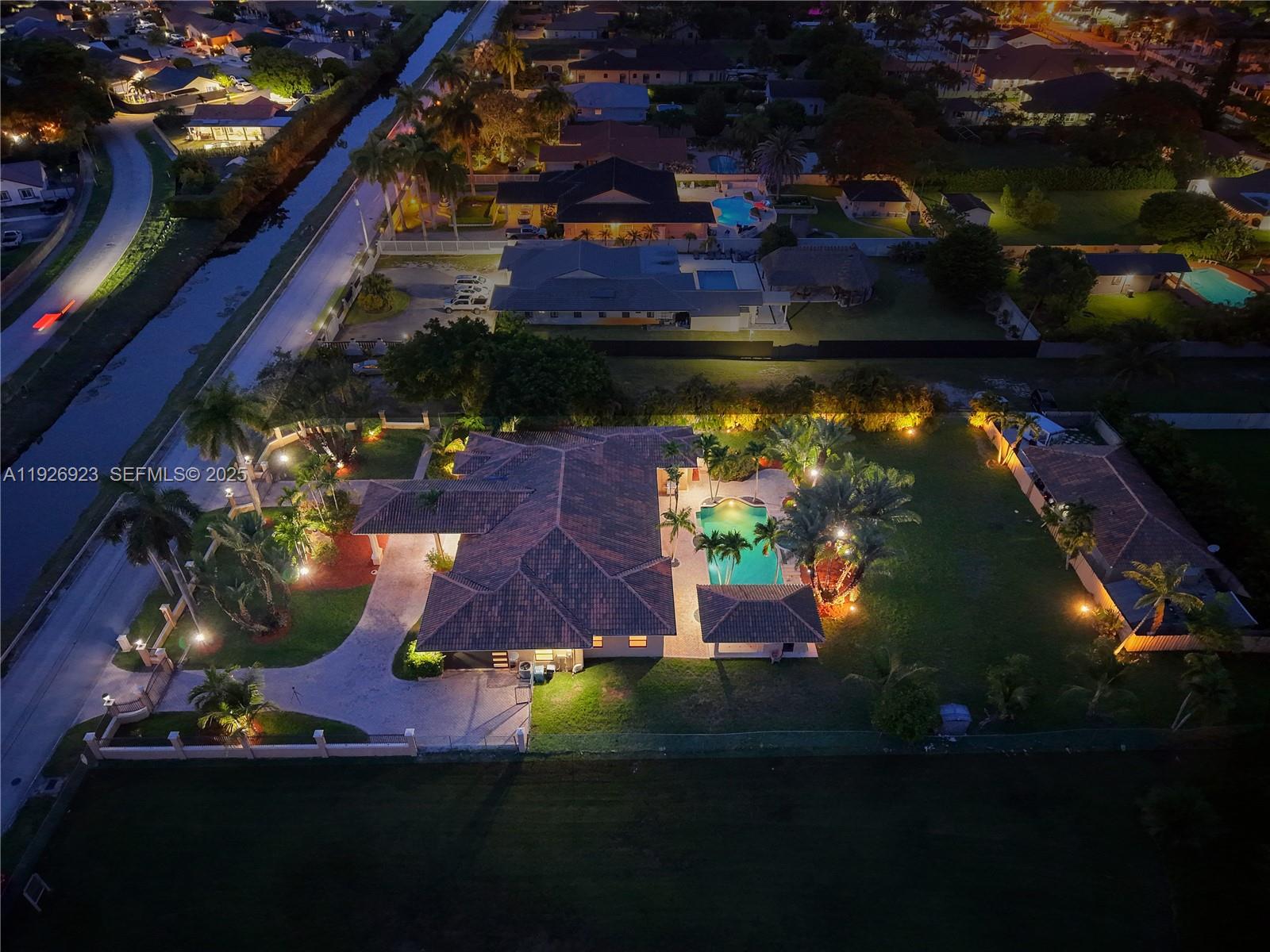 3001 SW 132nd Ave Miami, FL 33175