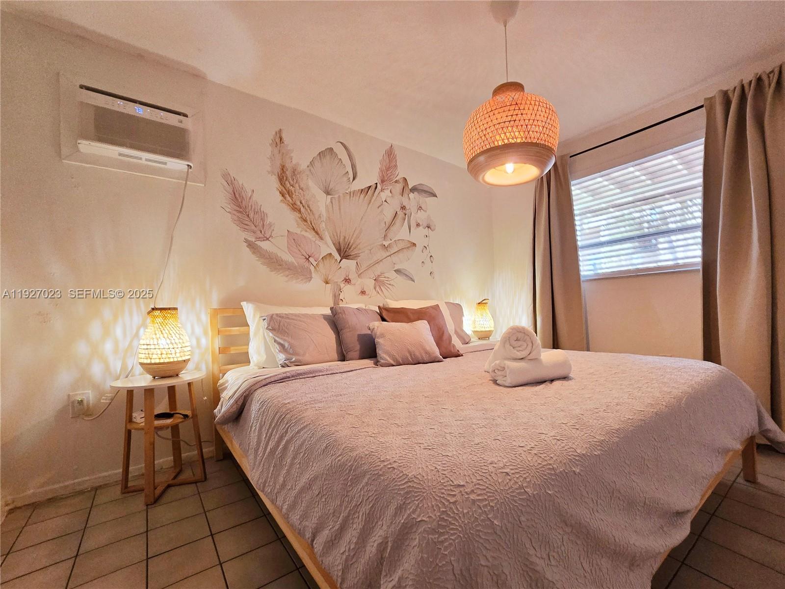 1872 SW 9th St Miami, FL 33135