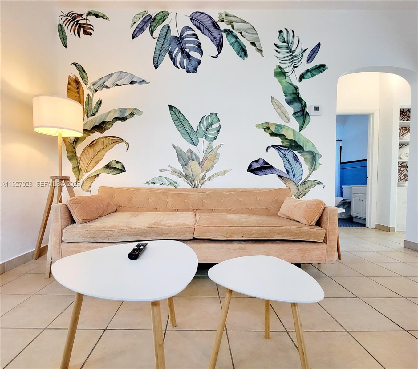 1872 SW 9th St Miami, FL 33135