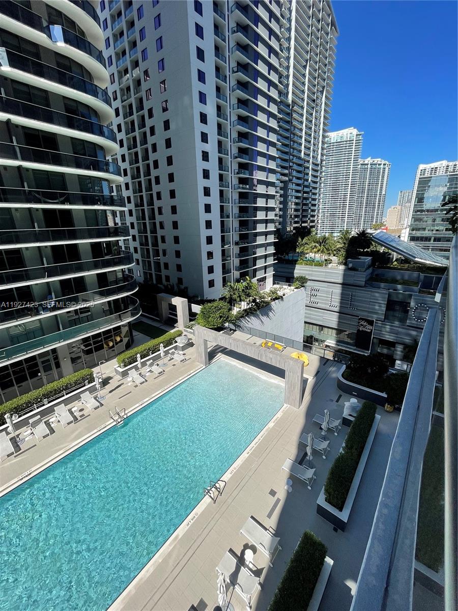 image Brickell Heights East9