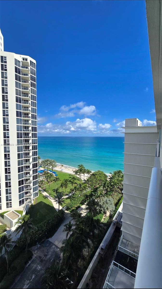 19201 Collins Ave #1124 Sunny Isles Beach, FL 33160