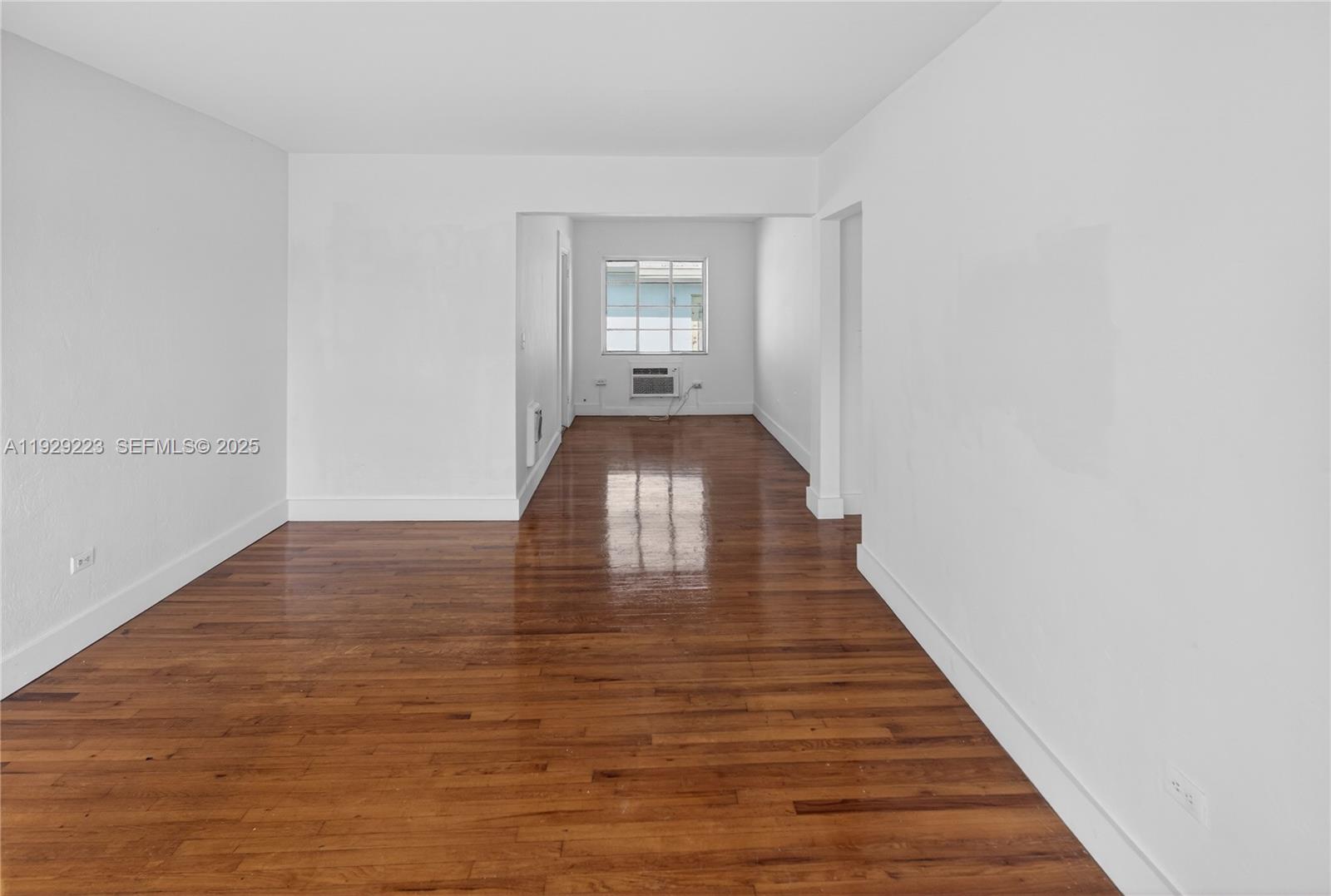 1135 Marseille Dr #3 Miami Beach, FL 33141