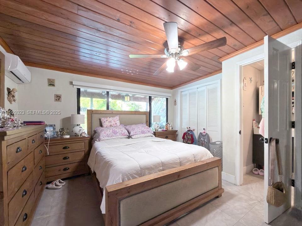 2241 SW 26th St Miami, FL 33133