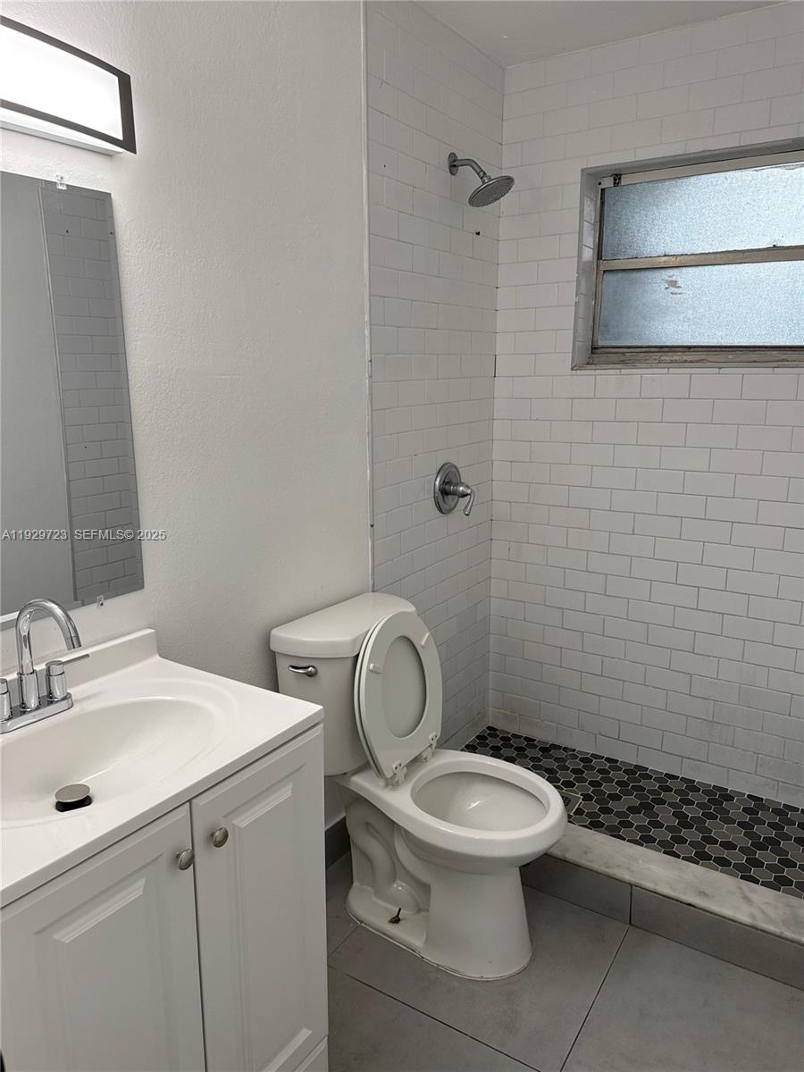 2917 NW 23rd Ave Miami, FL 33142