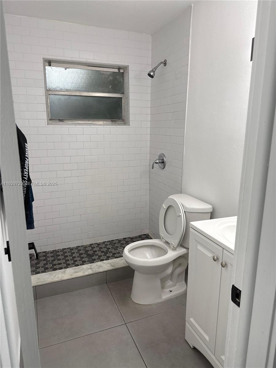 2917 NW 23rd Ave Miami, FL 33142