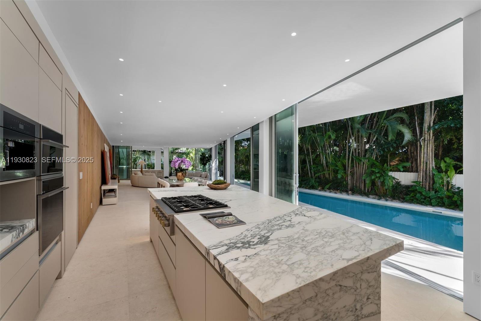 1616 Onaway Dr Miami, FL 33133