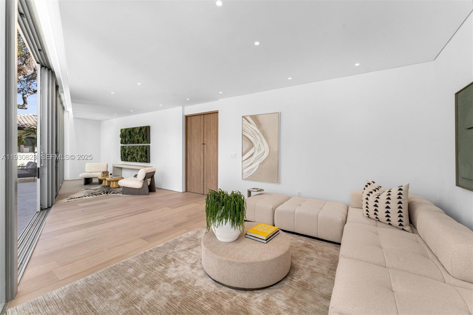 1616 Onaway Dr Miami, FL 33133