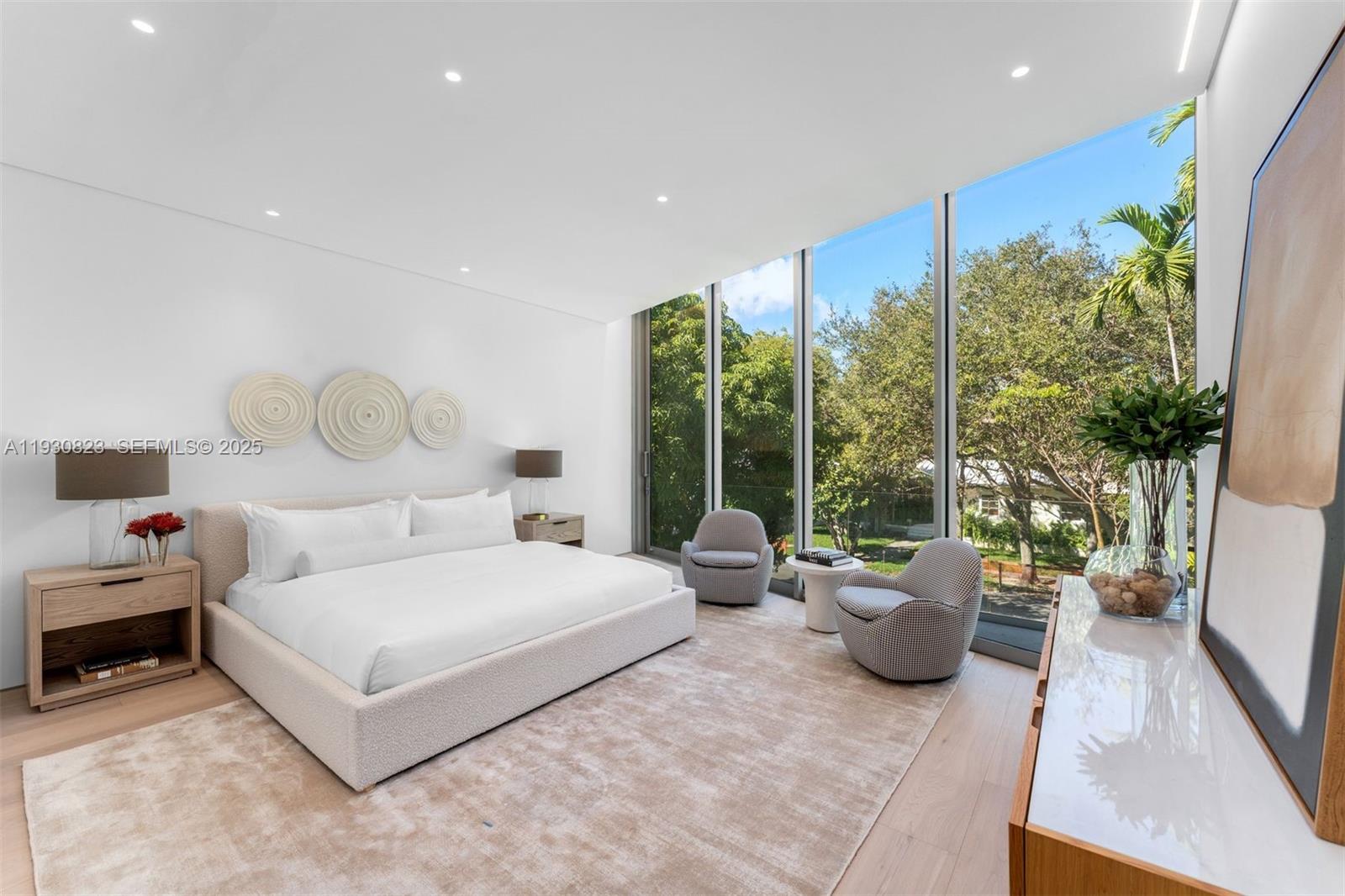 1616 Onaway Dr Miami, FL 33133