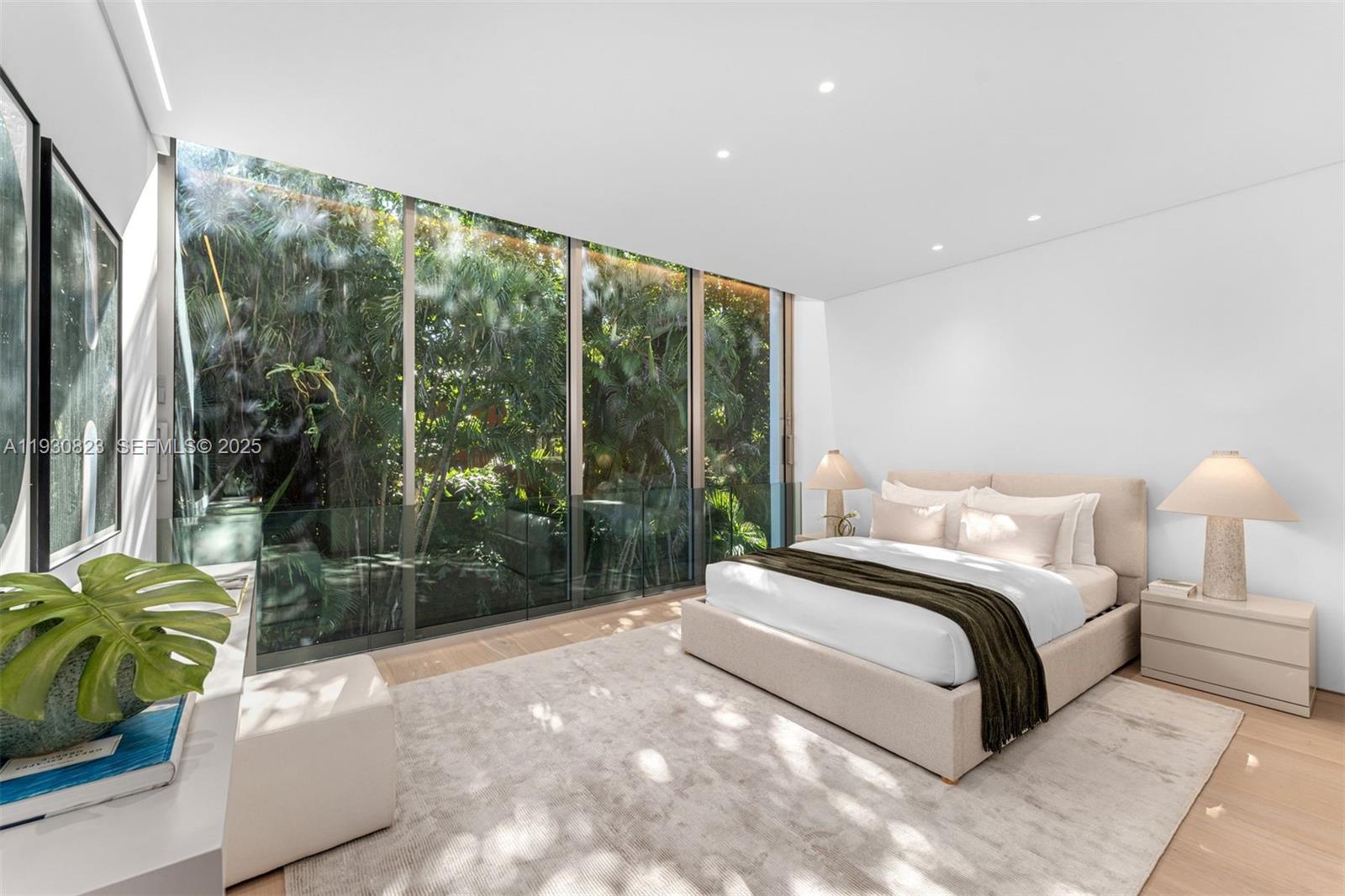 1616 Onaway Dr Miami, FL 33133