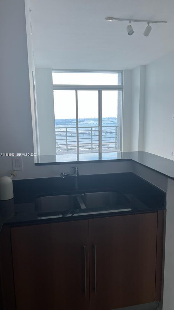 image One Miami East13