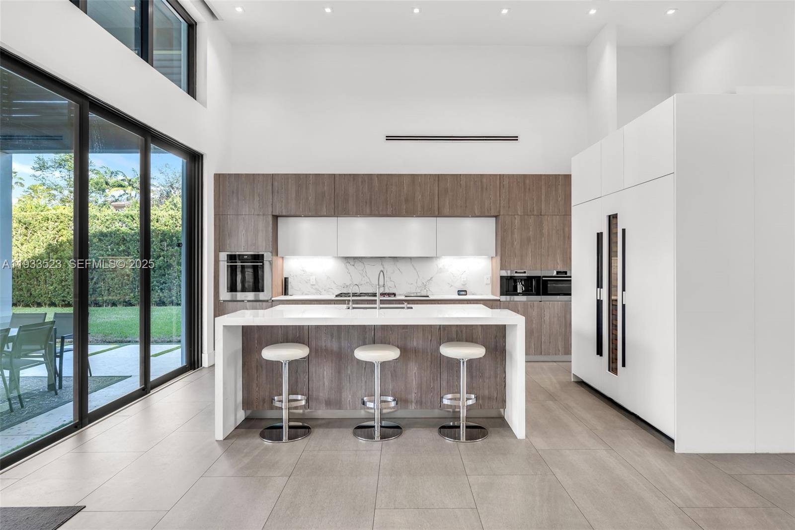 8271 SW 67th St Miami, FL 33143