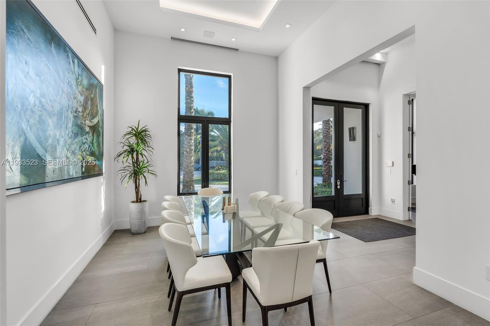 8271 SW 67th St Miami, FL 33143