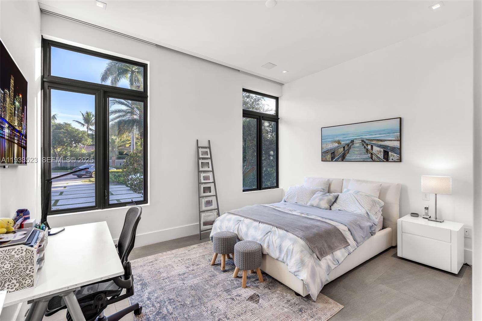 8271 SW 67th St Miami, FL 33143