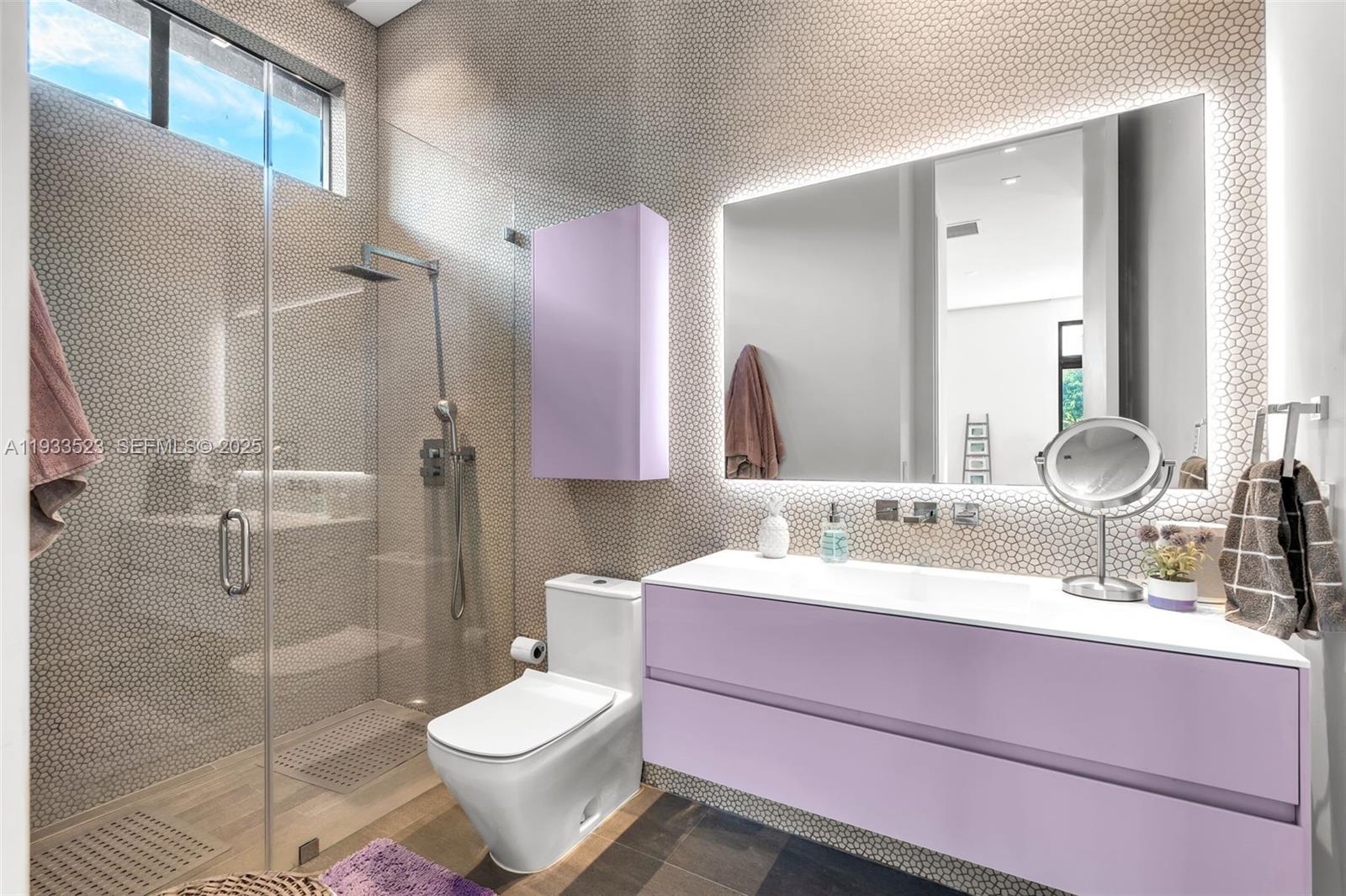 8271 SW 67th St Miami, FL 33143