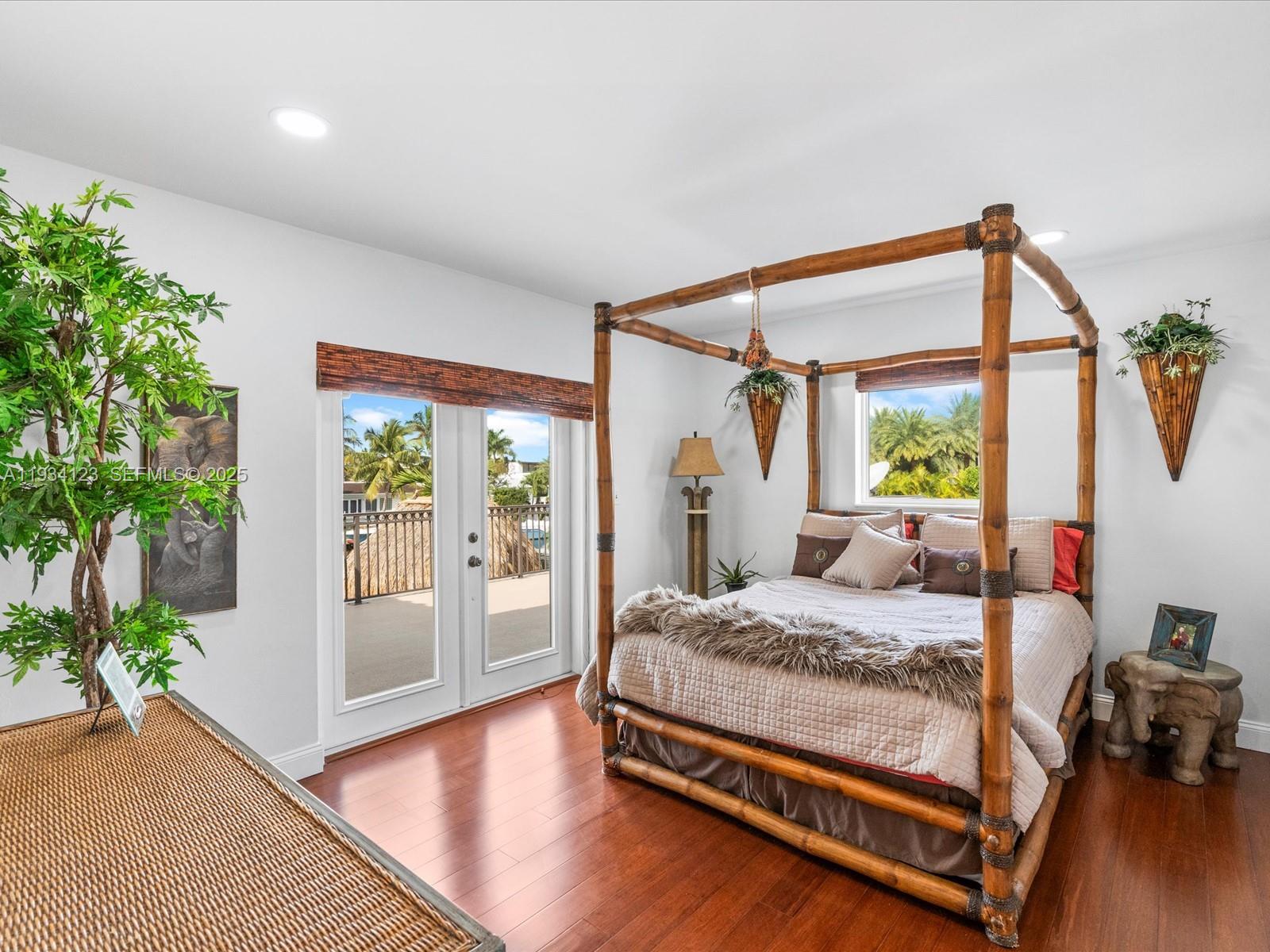 624 Palm Dr Hallandale Beach, FL 33009