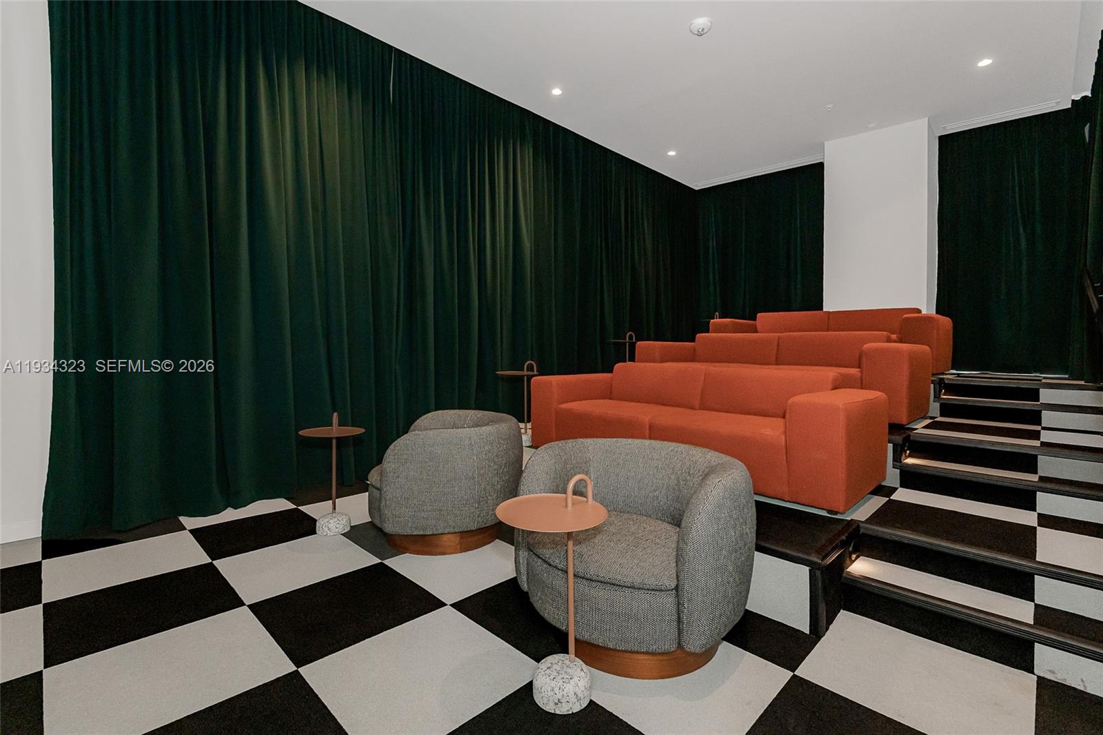 image The Crosby Miami Worldcenter12