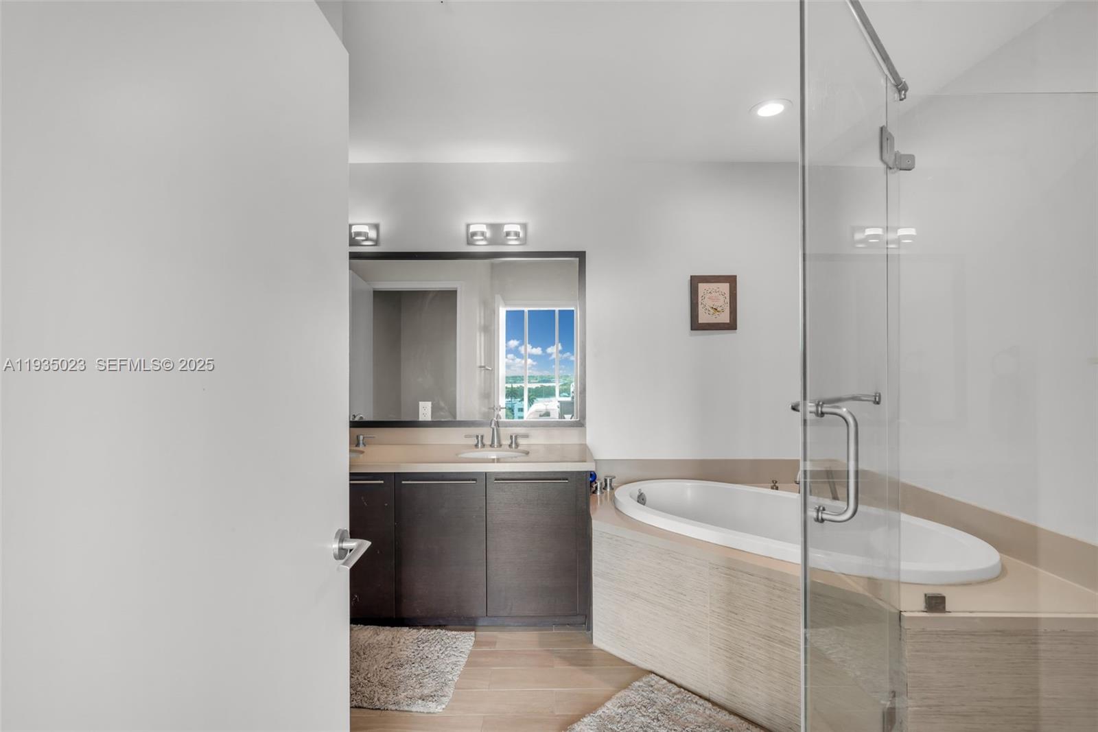 7928 East Dr #708 North Bay Village, FL 33141