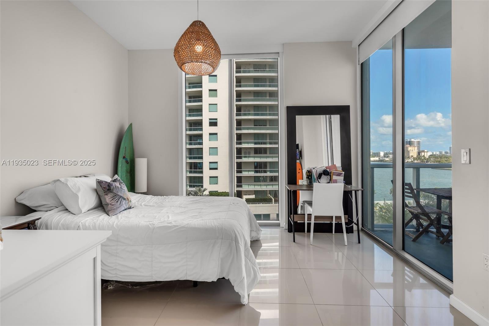 7928 East Dr #708 North Bay Village, FL 33141