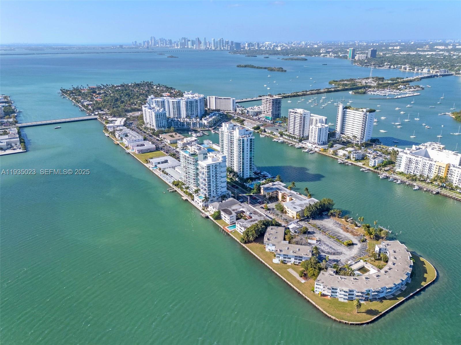 7928 East Dr #708 North Bay Village, FL 33141